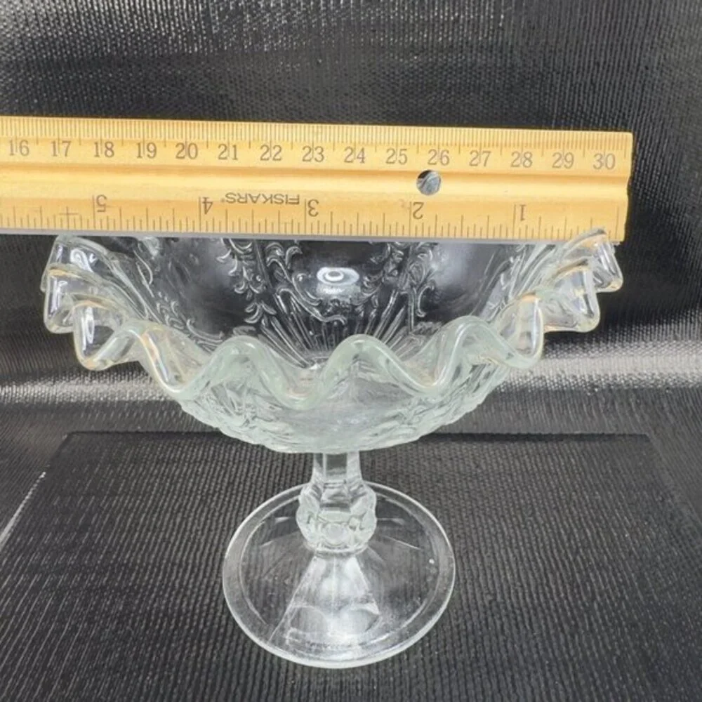Antique Clear Footed Compote Dish‎ Bowl Wavy Edges Glassware Decor Dish Bowl VTG